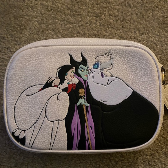 Disney X Coach Mini Jamie Camera Bag With Villains Motif - Picture 7 of 14